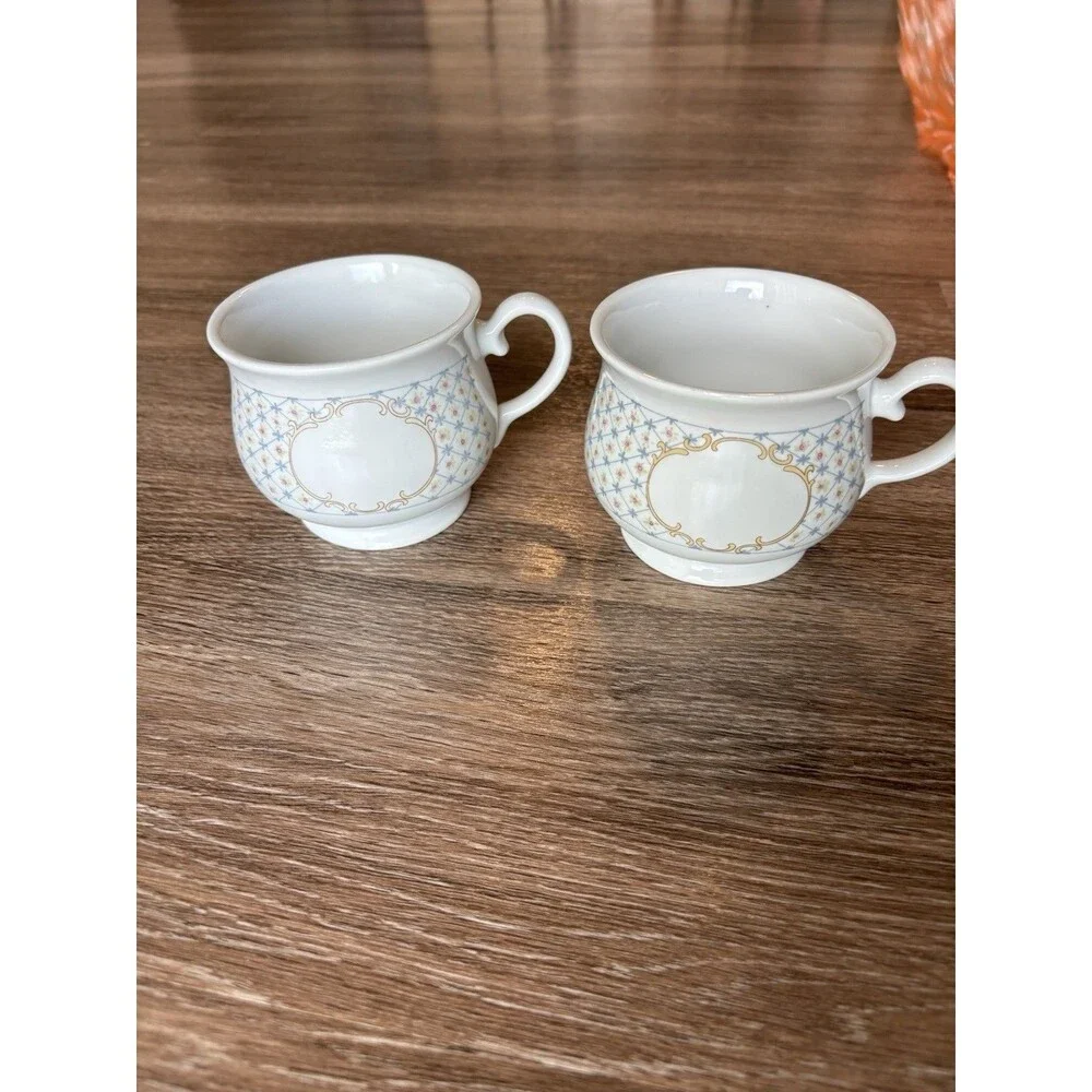 BP Collection Bavaria Present Vintage Mug Set Of 2 - Round Floral Geometric